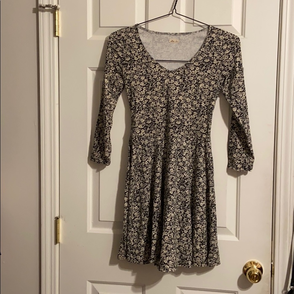 Hollister Black&White Floral dress